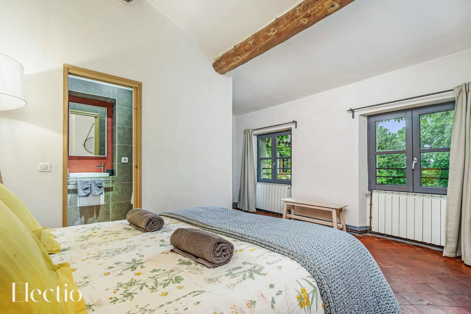 Hotel Parenthèse en Luberon à Rustrel Extérieur photo