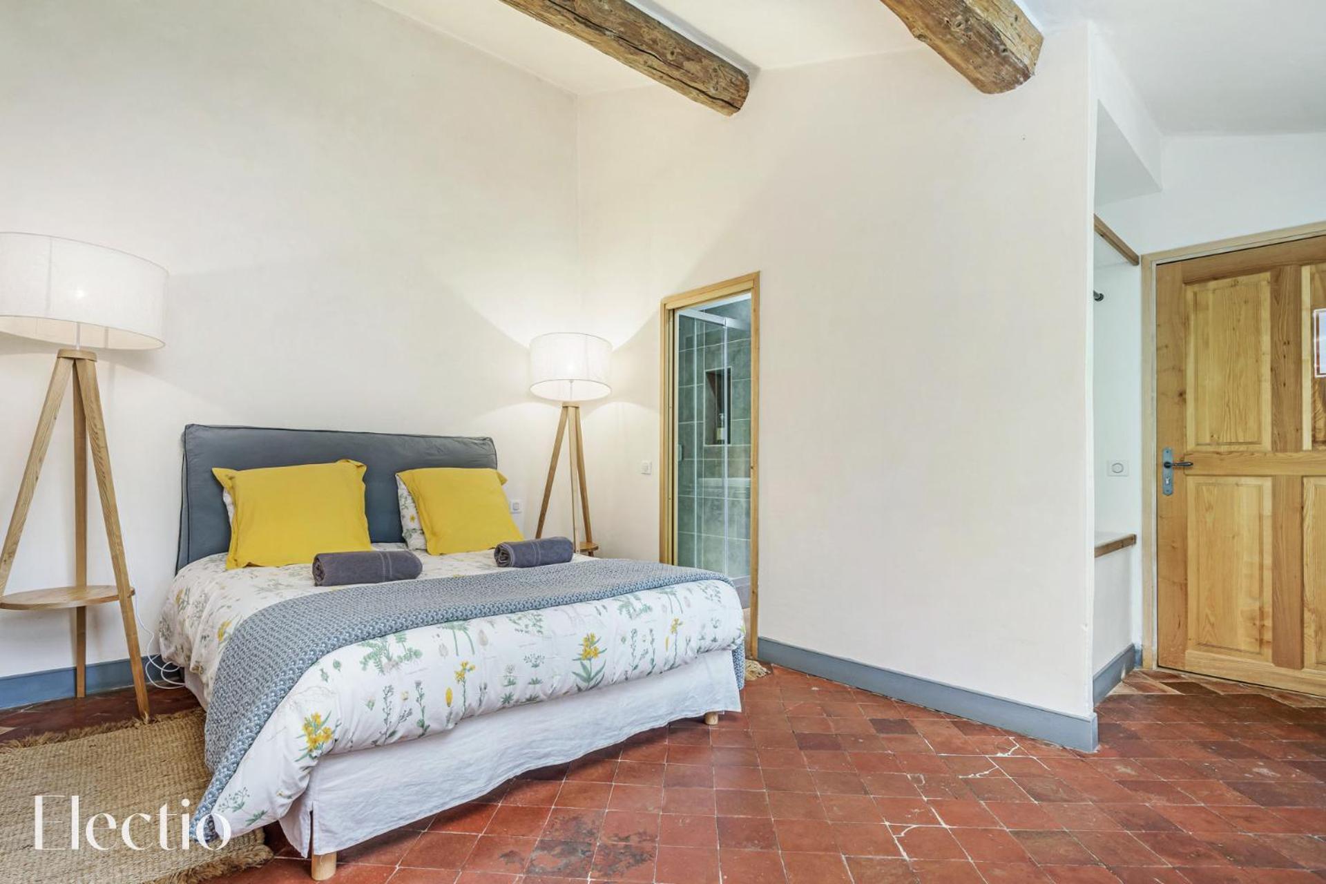 Hotel Parenthèse en Luberon à Rustrel Extérieur photo